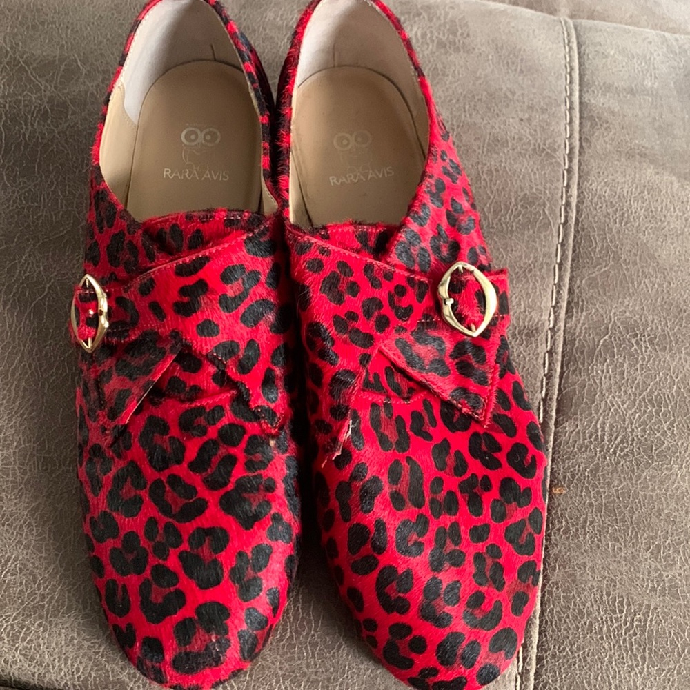 Gorgeous red leopard shoes. 9.5 wide. Worn twice